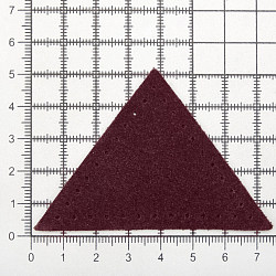 59902 Заплатки пришивные из замши, треугольник равнобедр., стор.6см, с перфорацией, 2шт/уп, 100%кожа